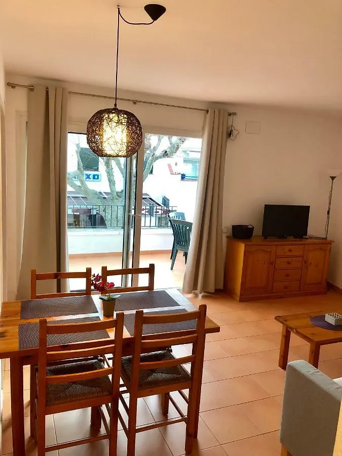 Apartaments S'Arenella Cadaques Apartment